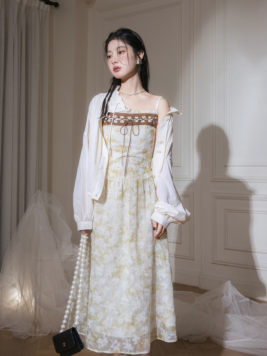 [COTRE]Marigold White Floral Suspender Dress